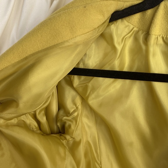 Harve Benard Coat - Picture 7 of 11